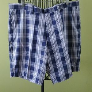 "C18" SHORTS SIZE 40